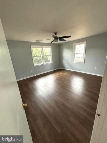 8156 EDEN, Pennsauken, NJ 08110