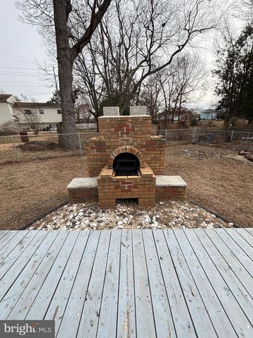 8156 EDEN, Pennsauken, NJ 08110