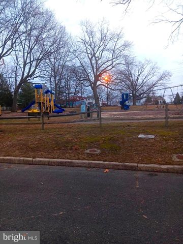 8156 EDEN, Pennsauken, NJ 08110