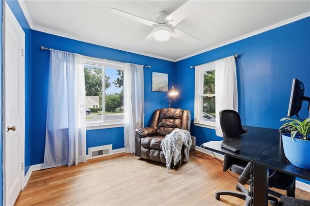 5310 Russell Street, Mission, KS 66202