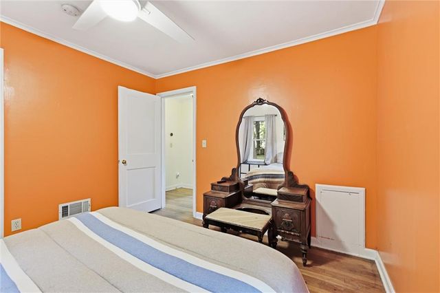5310 Russell Street, Mission, KS 66202