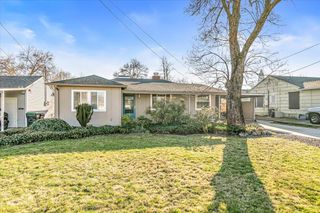 1219 Dakota Avenue, Medford, OR 97501