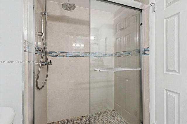 4330 Hillcrest Dr 619, Hollywood, FL 33021