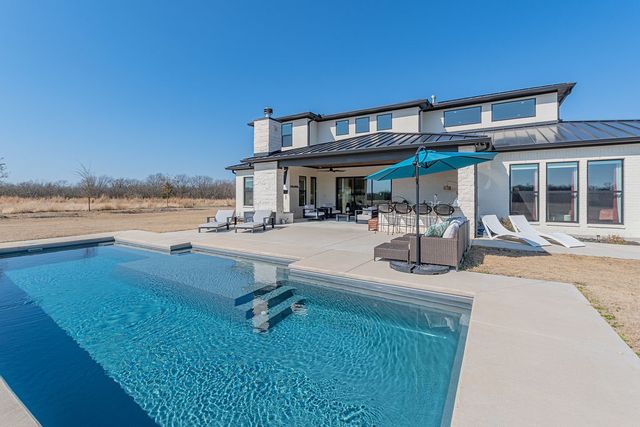 2396 County Road 2145, Cooper, TX 75432