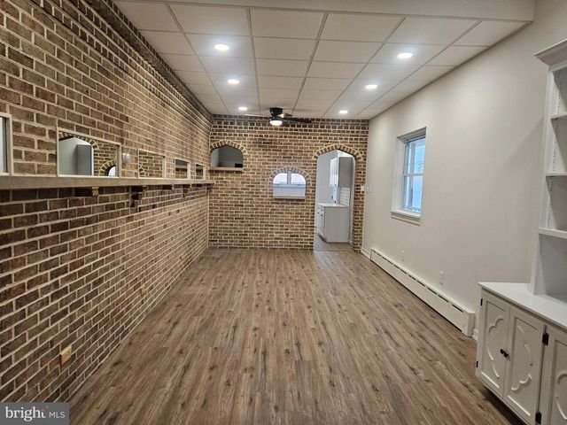 253 W BROAD ST, Tamaqua, PA 18252