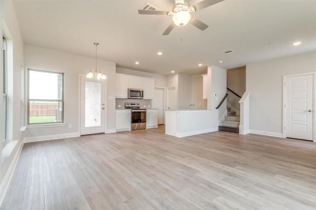 805 Homeplace Circle, Mansfield, TX 76063