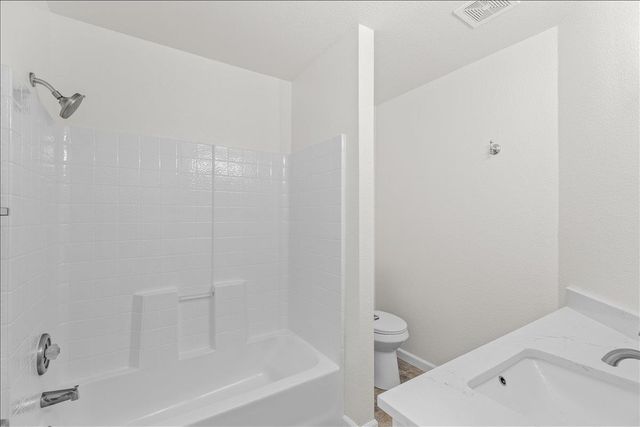597 Magg Ave, Oakdale, CA 95361