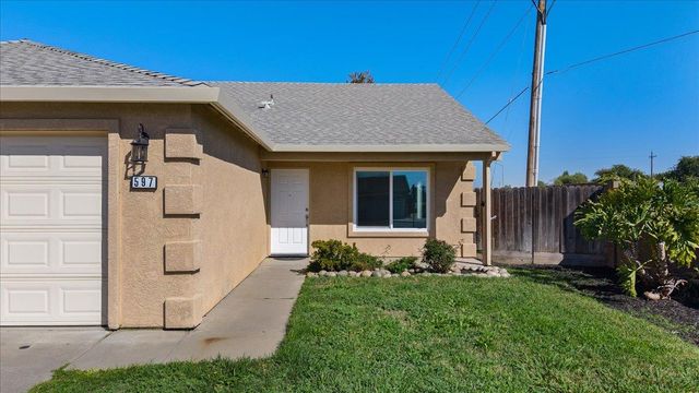 597 Magg Ave, Oakdale, CA 95361