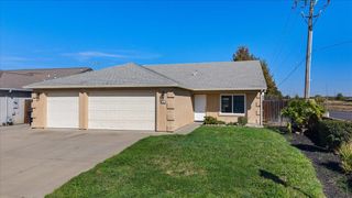 597 Magg Ave, Oakdale, CA 95361