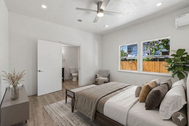 1002 23RD STREET W, Bradenton, FL 34205