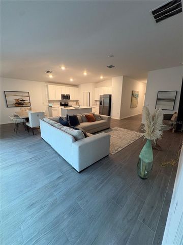 309 SINGING SANDS CIRCLE, Lake Wales, FL 33859