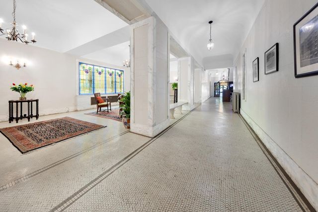 565 W 169th St Apt 2J, New York City, NY 10032