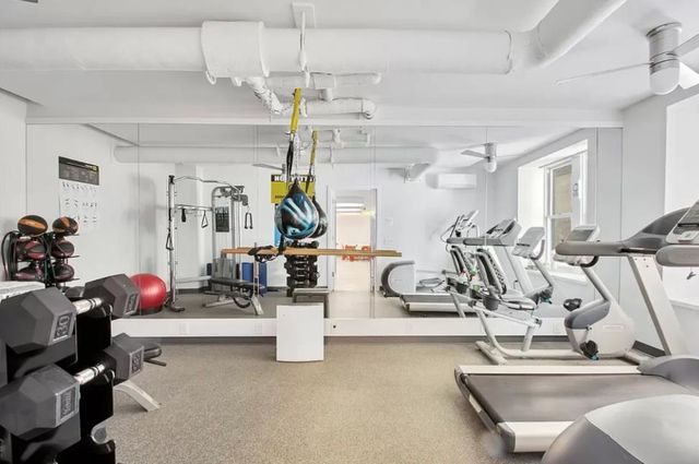 565 W 169th St Apt 2J, New York City, NY 10032