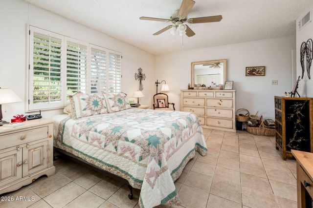 7806 E Bonnie Rose Avenue, Scottsdale, AZ 85250