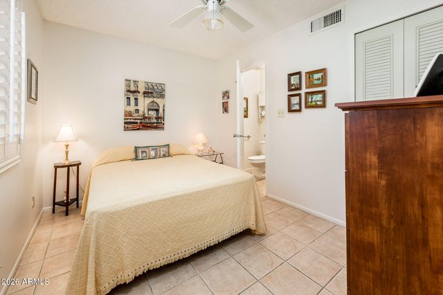 7806 E Bonnie Rose Avenue, Scottsdale, AZ 85250