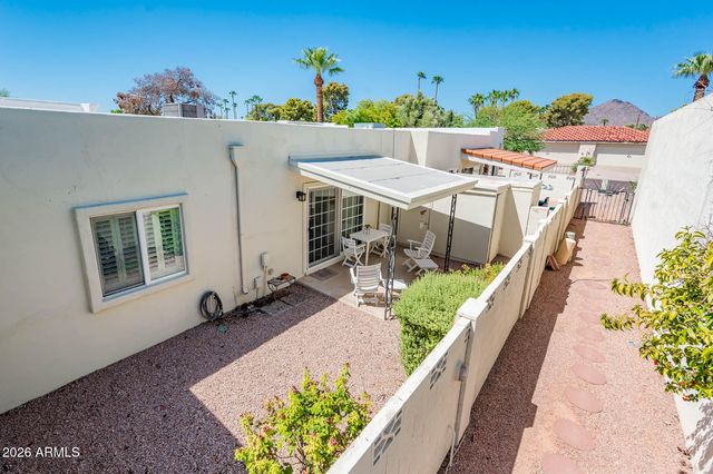 7806 E Bonnie Rose Avenue, Scottsdale, AZ 85250