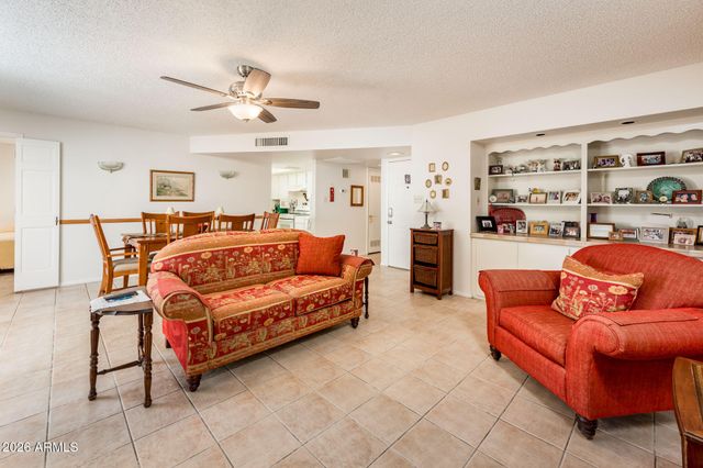 7806 E Bonnie Rose Avenue, Scottsdale, AZ 85250