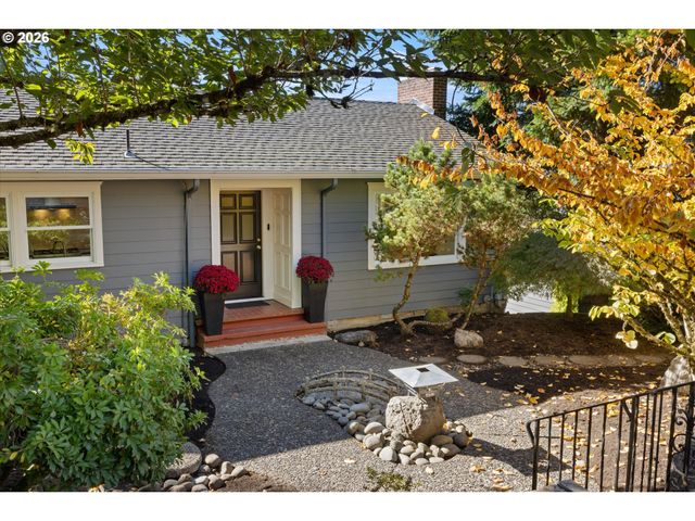 1625 Sw WESTWOOD Dr, Portland, OR 97239