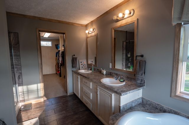 560 S Ridge Line Road, Decatur, TN 37322