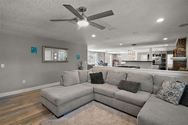 705 SUMMIT COURT, Mount Dora, FL 32757