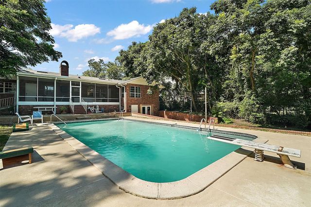 705 SUMMIT COURT, Mount Dora, FL 32757