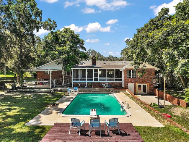 705 SUMMIT COURT, Mount Dora, FL 32757