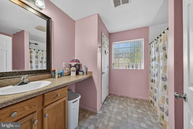 444 HUNT AVE, Hamilton, NJ 08610