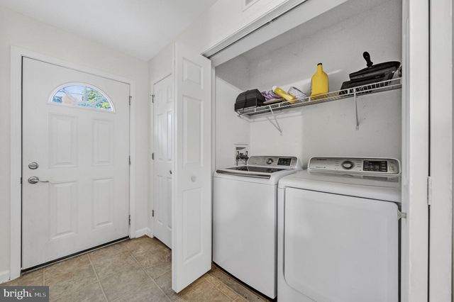 444 HUNT AVE, Hamilton, NJ 08610