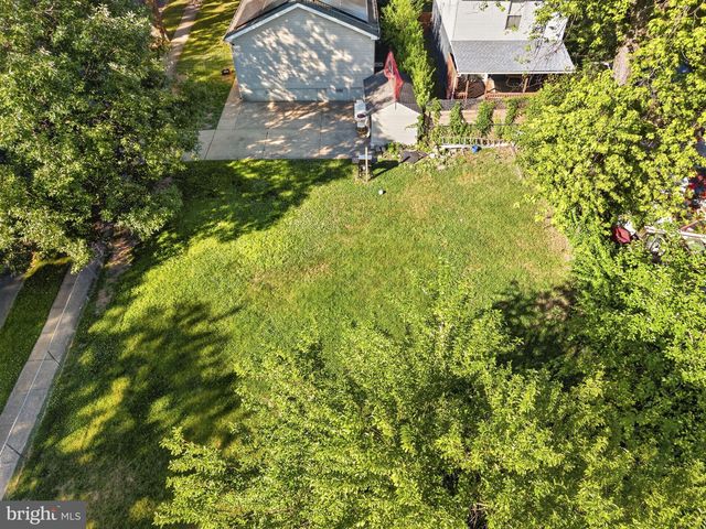444 HUNT AVE, Hamilton, NJ 08610