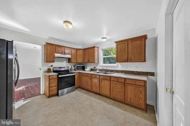 444 HUNT AVE, Hamilton, NJ 08610