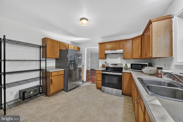 444 HUNT AVE, Hamilton, NJ 08610