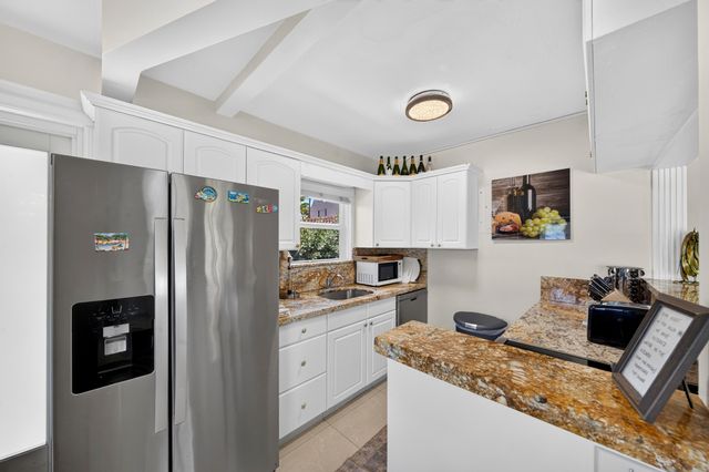1225 Hillsboro Mile Villa H2, Hillsboro Beach, FL 33062
