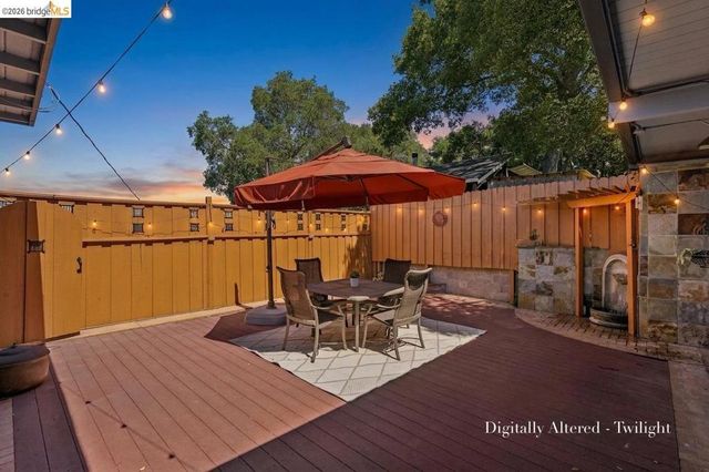 7 Knickerbocker Lane, Orinda, CA 94563