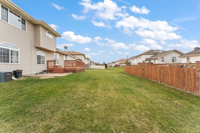 18020 Charlotte Drive, Lansing, IL 60438