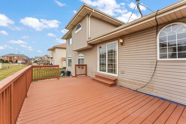 18020 Charlotte Drive, Lansing, IL 60438