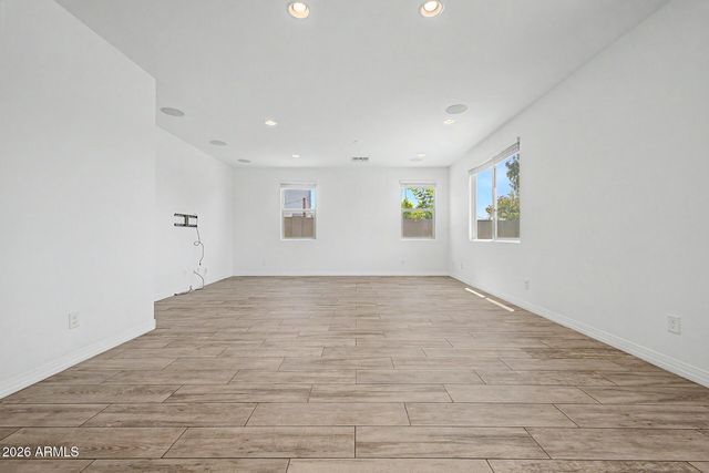7028 S 12th Place, Phoenix, AZ 85042