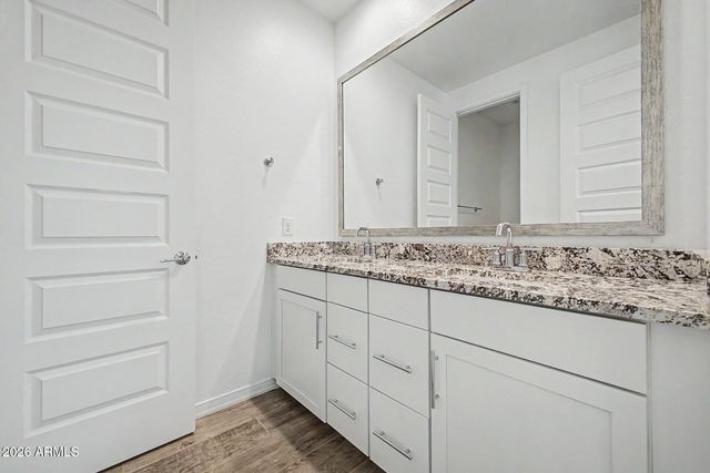 7028 S 12th Place, Phoenix, AZ 85042