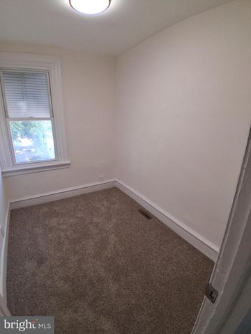 1412 W 9TH ST, Chester, PA 19013
