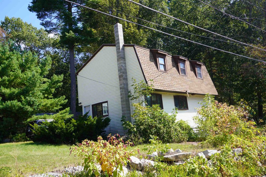 7 Little Island Park, Pelham, NH 03076