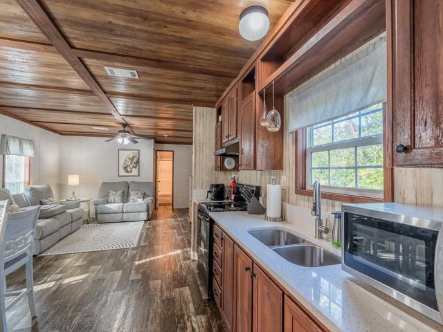 5600 NE NFR 5, Silver Springs, FL 34488