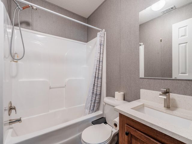 5600 NE NFR 5, Silver Springs, FL 34488