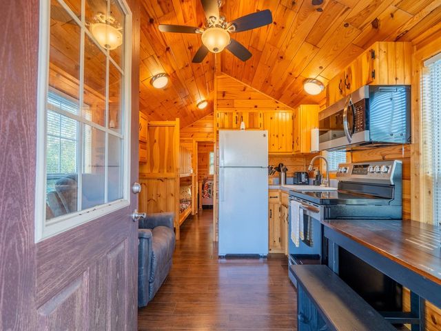 5600 NE NFR 5, Silver Springs, FL 34488