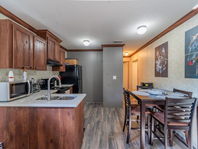 5600 NE NFR 5, Silver Springs, FL 34488