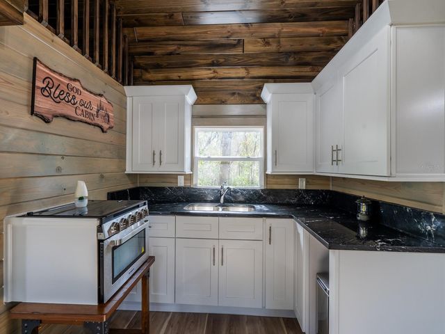 5600 NE NFR 5, Silver Springs, FL 34488