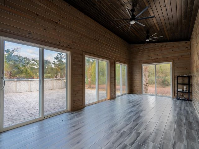 5600 NE NFR 5, Silver Springs, FL 34488