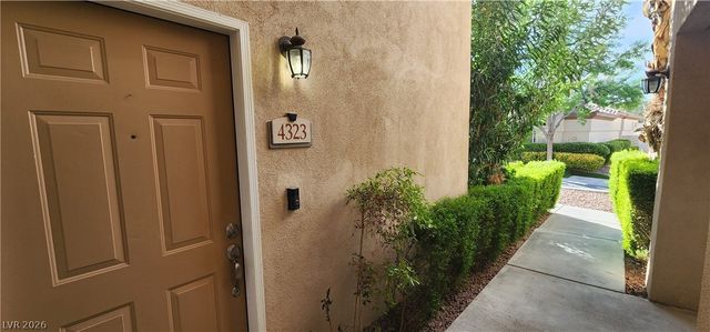 2050 West Warm Springs Road 4323, Henderson, NV 89014