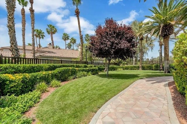 2050 West Warm Springs Road 4323, Henderson, NV 89014