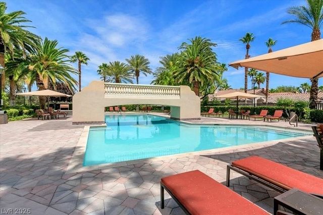 2050 West Warm Springs Road 4323, Henderson, NV 89014