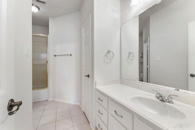 82 S Warbler Bend Circle, The Woodlands, TX 77382