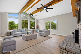 10210 Blackberry Lane, Gravette, AR 72736